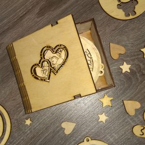 Набір з коробкою новорічних іграшок з дерева 10